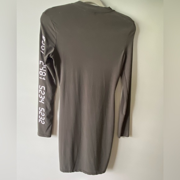 PRETTY LITTLE THING mini olive green dress - Picture 8 of 9